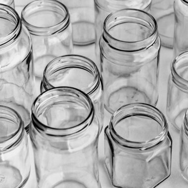 что сделать из баночек детского питания